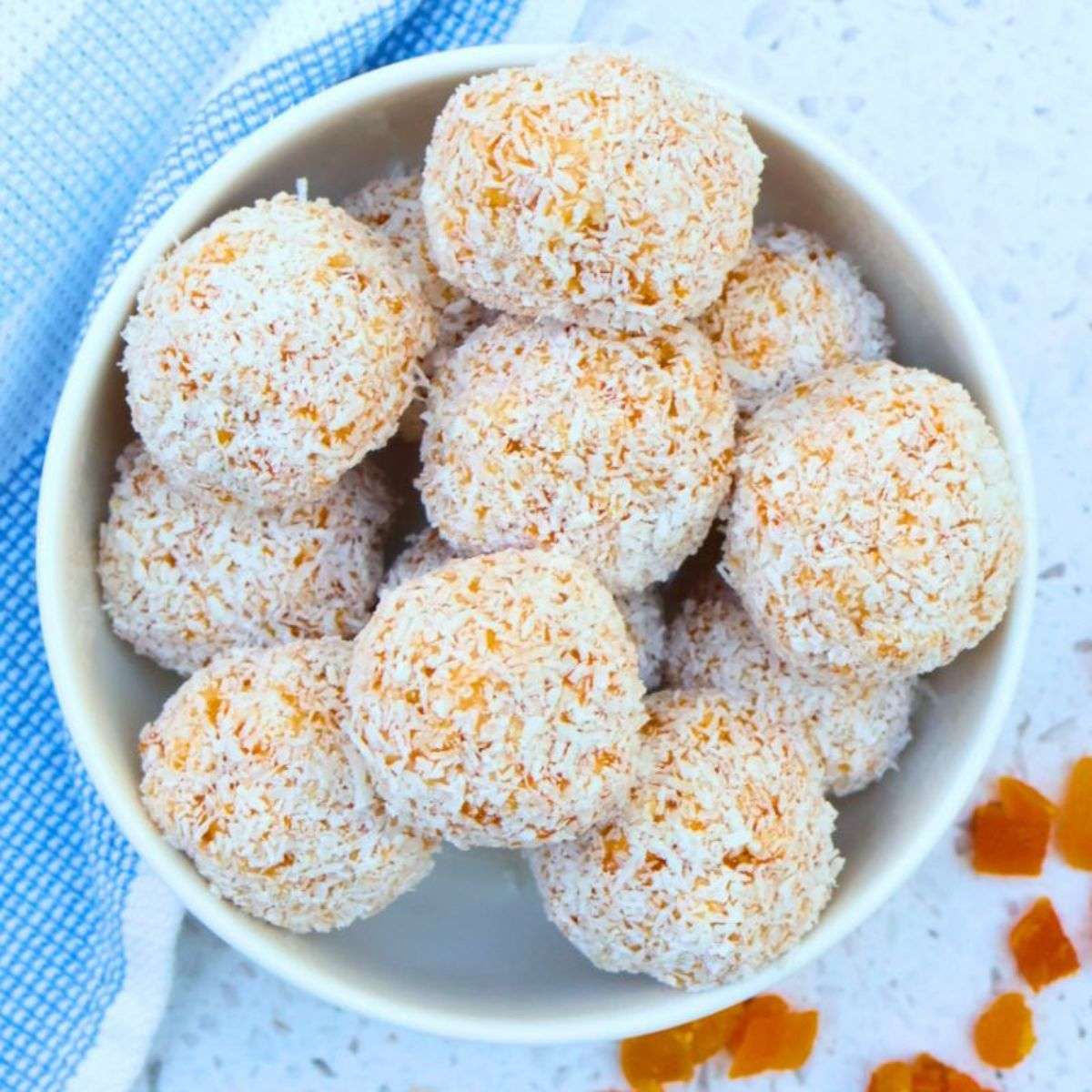 Read more about the article Dairy Free Coconut Apricot Balls (Gluten Free, Vegan)